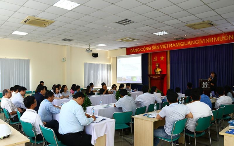 Chào Mừng Đoàn Học Viên Đại Học Fulbright Việt Nam Đến Tham Quan Khu Công Nghiệp Hiệp Phước | Hiep Phuoc 工业园区股份公司