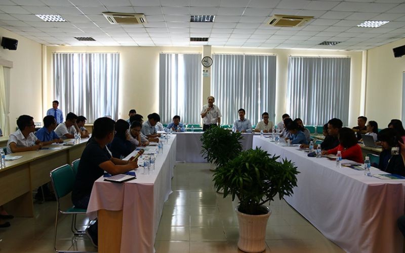 Chào Mừng Đoàn Học Viên Đại Học Fulbright Việt Nam Đến Tham Quan Khu Công Nghiệp Hiệp Phước | Hiep Phuoc 工业园区股份公司