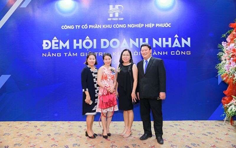 Đêm Hội Doanh Nhân Kcn Hiệp Phước 2018 “Nâng Tầm Giá Trị - Kết Nối Thành Công” | Hiep Phuoc 工业园区股份公司