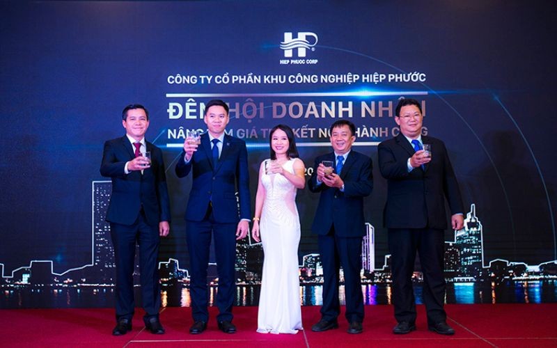 Đêm Hội Doanh Nhân Kcn Hiệp Phước 2018 “Nâng Tầm Giá Trị - Kết Nối Thành Công” | Hiep Phuoc 工业园区股份公司