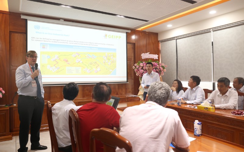 Đoàn Đại Biểu Diễn Đàn Kinh Tế Tp.hcm 2023 Đến Thăm Kcn Hiệp Phước | Hiep Phuoc 工业园区股份公司