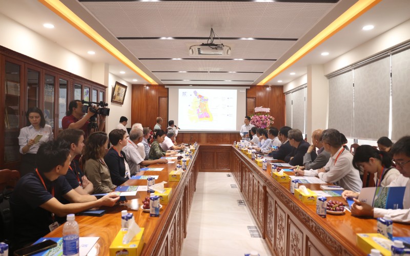 Đoàn Đại Biểu Diễn Đàn Kinh Tế Tp.hcm 2023 Đến Thăm Kcn Hiệp Phước | Hiep Phuoc 工业园区股份公司