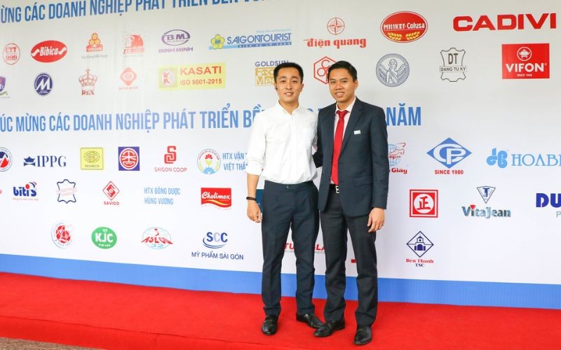 Hình Ảnh Lễ Tôn Vinh Doanh Nghiệp Tiêu Biểu 2017 | Hiep Phuoc 工业园区股份公司