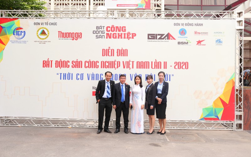 Hipc Tham Dự Diễn Đàn Bđs Công Nghiệp Việt Nam 2020 | Hiep Phuoc 工业园区股份公司
