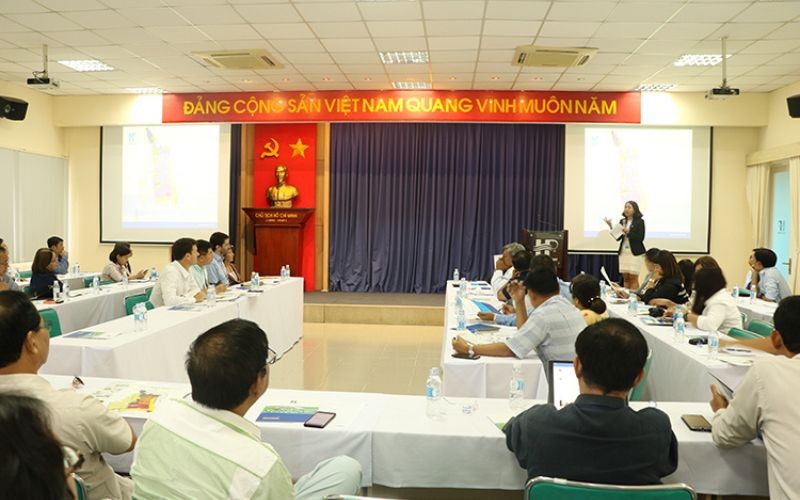 Hipc Tiếp Đoàn Đại Biểu Tham Gia Diễn Đàn Tư Vấn Khu Vực “Đổi Mới Cho Các Khu Kinh Tế Khỏe Mạnh Và Phát Triển Khu Vực Biên Giới Trong Tiểu Vùng Sông Mekong Mở Rộng” | Hiep Phuoc 工业园区股份公司