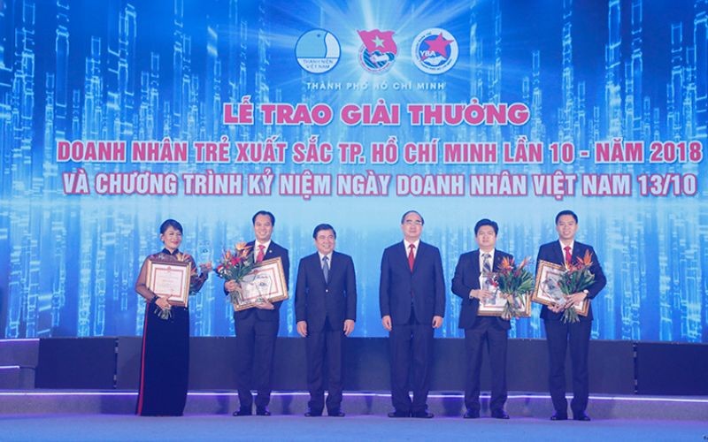 Khu Công Nghiệp Hiệp Phước Đồng Hành Cùng Lễ Trao Giải Thưởng Doanh Nhân Trẻ Xuất Sắc Tp. Hcm Lần 10 - Năm 2018 | Hiep Phuoc 工业园区股份公司