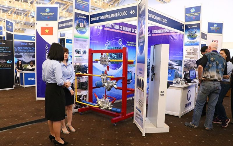 Khu Công Nghiệp Hiệp Phước Tham Dự Triển Lãm Diễn Đàn Kinh Tế Tp. Hcm 2018 | Hiep Phuoc 工业园区股份公司