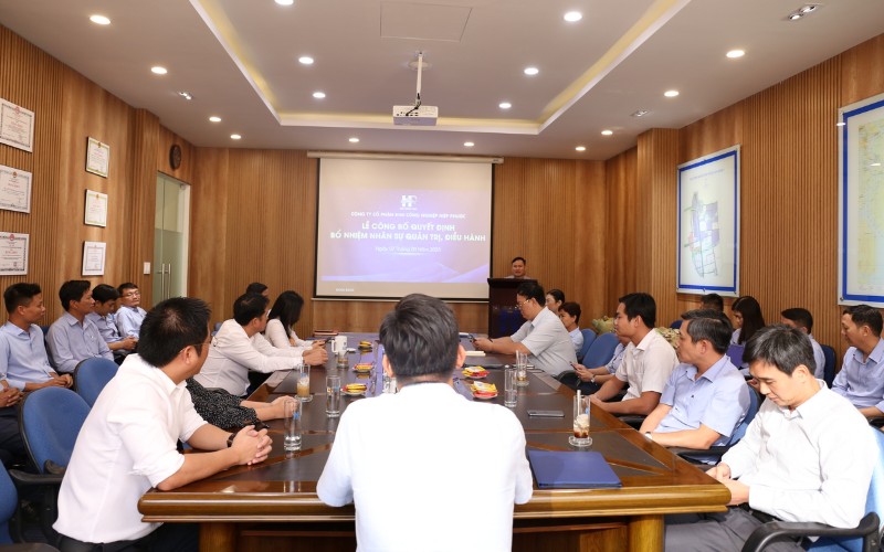 Lễ Công Bố Quyết Định Bổ Nhiệm Nhân Sự Quản Trị, Điều Hành Hipc | Hiep Phuoc 工业园区股份公司