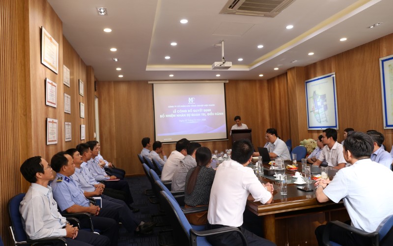 Lễ Công Bố Quyết Định Bổ Nhiệm Nhân Sự Quản Trị, Điều Hành Hipc | Hiep Phuoc 工业园区股份公司