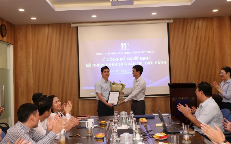 Lễ Công Bố Quyết Định Bổ Nhiệm Nhân Sự Quản Trị, Điều Hành Hipc | Hiep Phuoc 工业园区股份公司