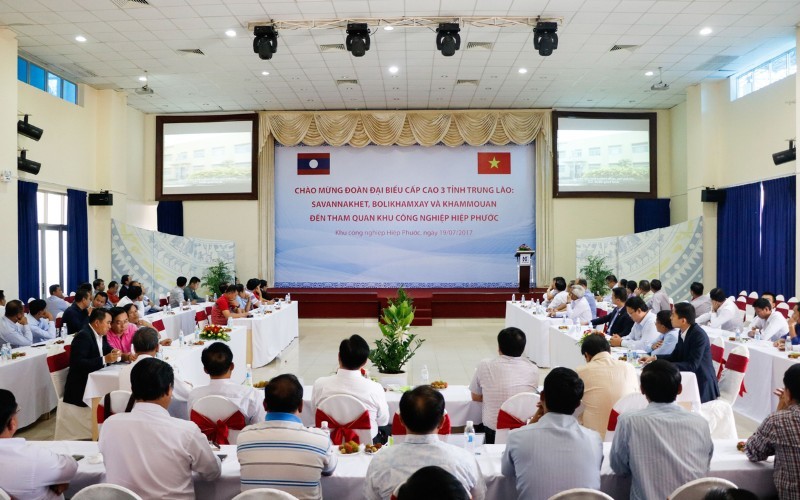 High-Level Delegation From 3 Provinces In Lao Pdr To Visit And Work In Hiep Phuoc Industrial Park