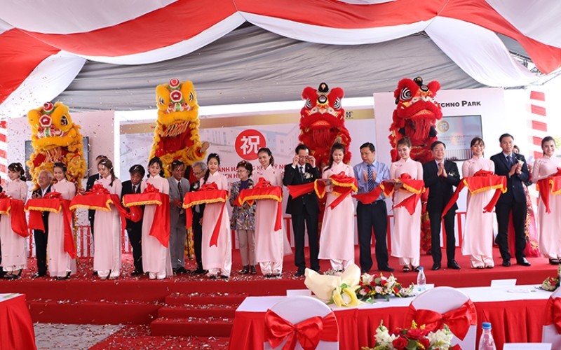 The celebration of the 5thanniversary of the establishment of The Vie - Pan Techno Park has been a succes