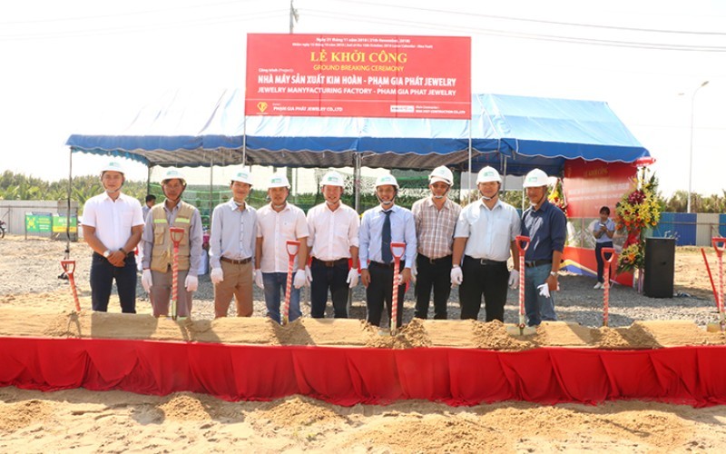 The ground breaking ceremony of of Pham Gia Phat Jewelry Co., Ltd's Jewelery Factory in Hiep Phuoc Industrial Park