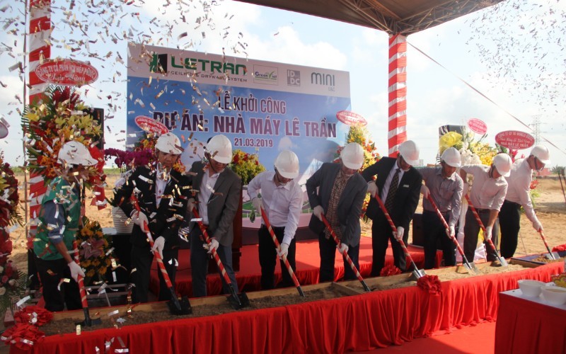 Le Tran factory is the first and only factory in the gypsum and ceiling industry in Vietnam designed and constructed according to LEED standards